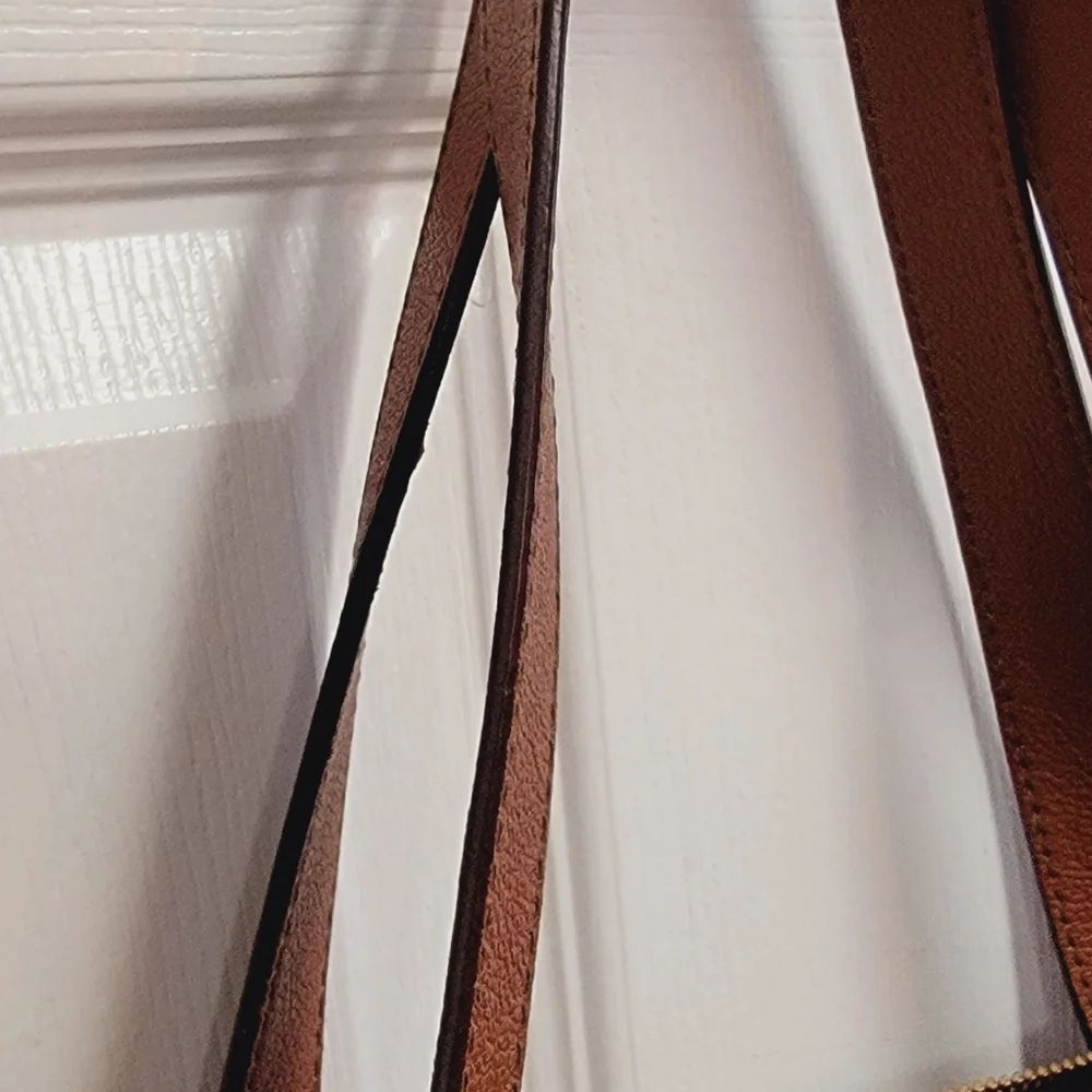 FOSSIL - Picture 8 of 9